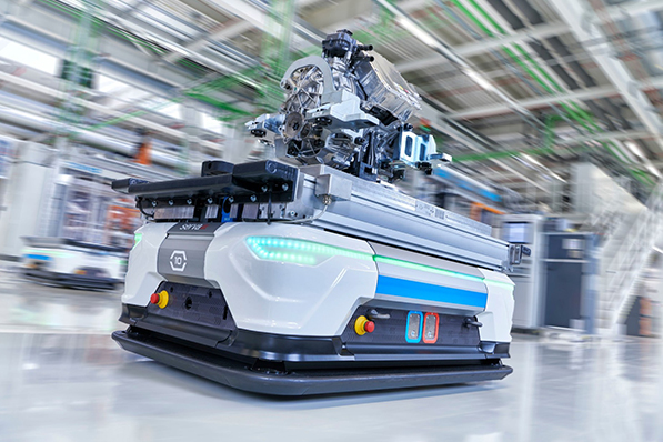 L'industrie automobile inaugure une transformation intelligente et crée un nouvel avenir de fabrication intelligente.